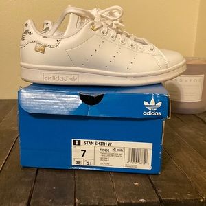 Adidas, Stan Smith women’s sneakers Size 7.